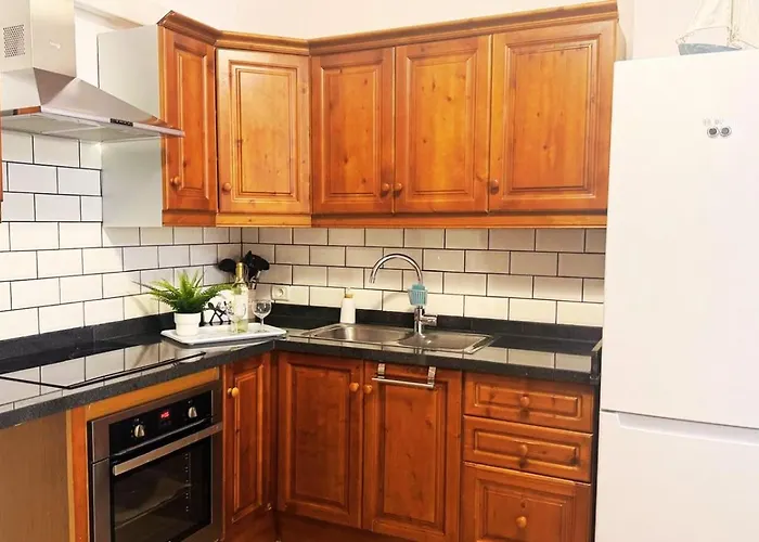 Paradise Apartment *